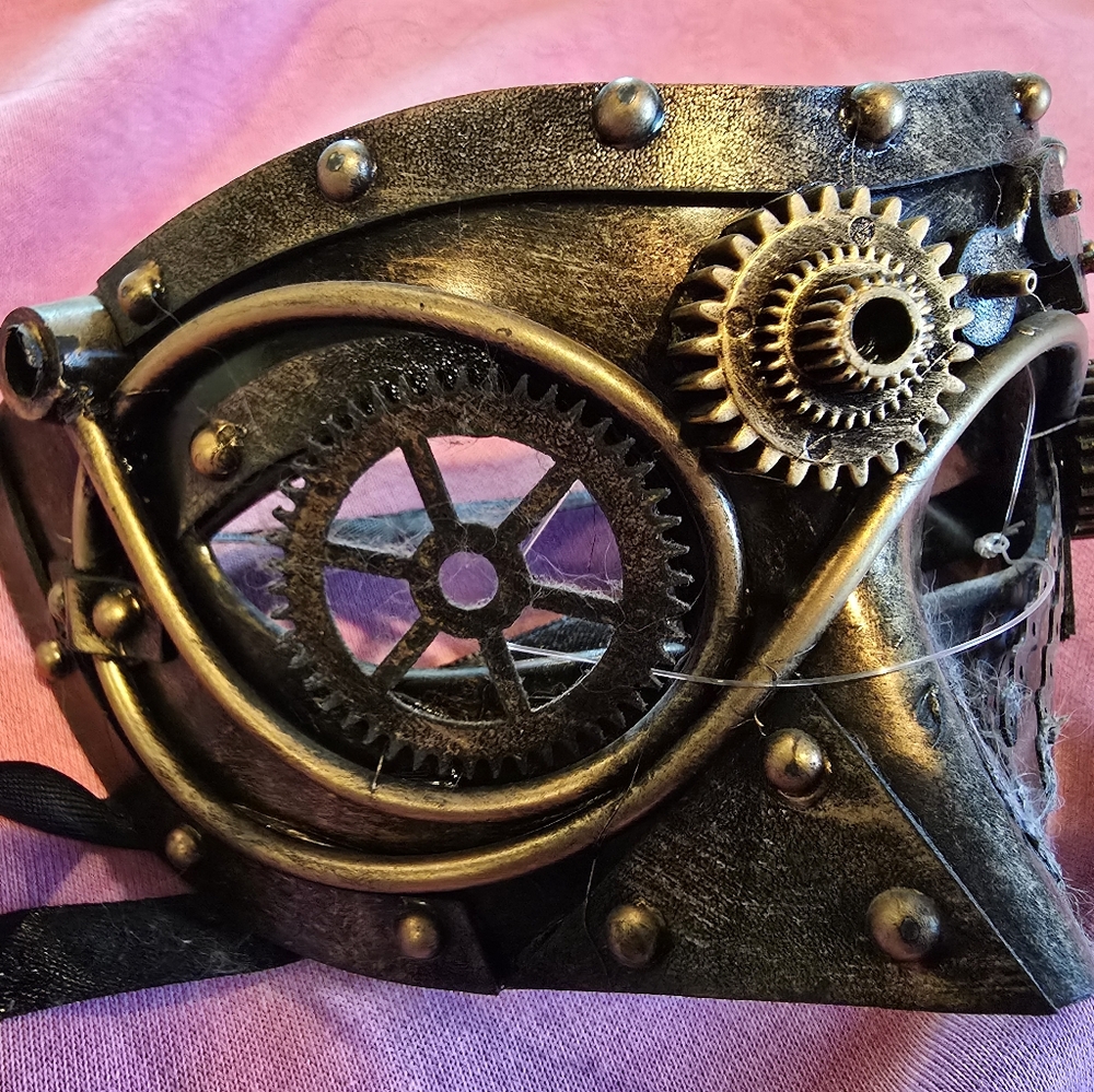 Steam Punk Mask - Picture 3 of 5